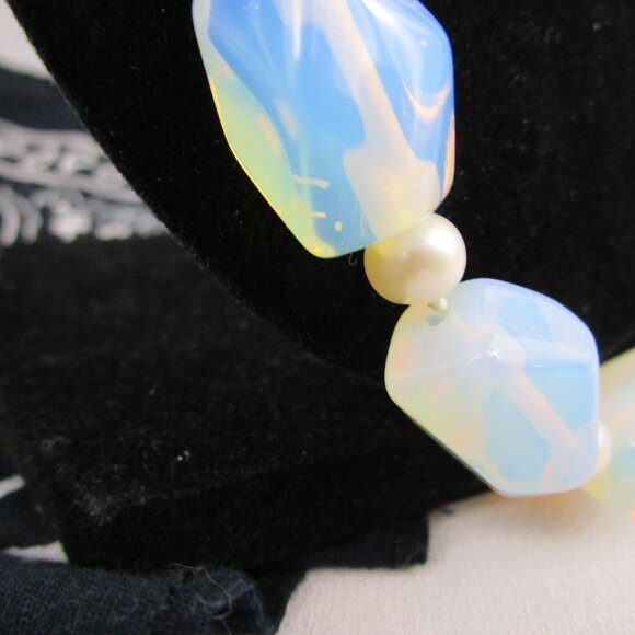 Stauer Opalite with Baroque Pearls Necklace and Earrings Set (Retired) - Picture 9 of 14